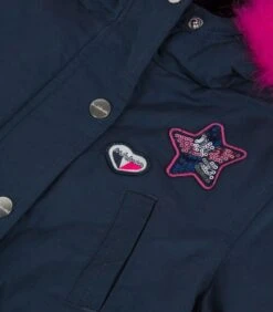 Hooded Parka Met Imitatiebont Met Badges -NAME IT || ADIDAS || LE TEMPS DES CERISES Verkoop 78c1eea2319e434e9335276fea94f7b0